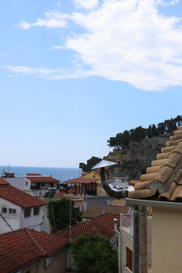 House In The Alley Apartment Parga