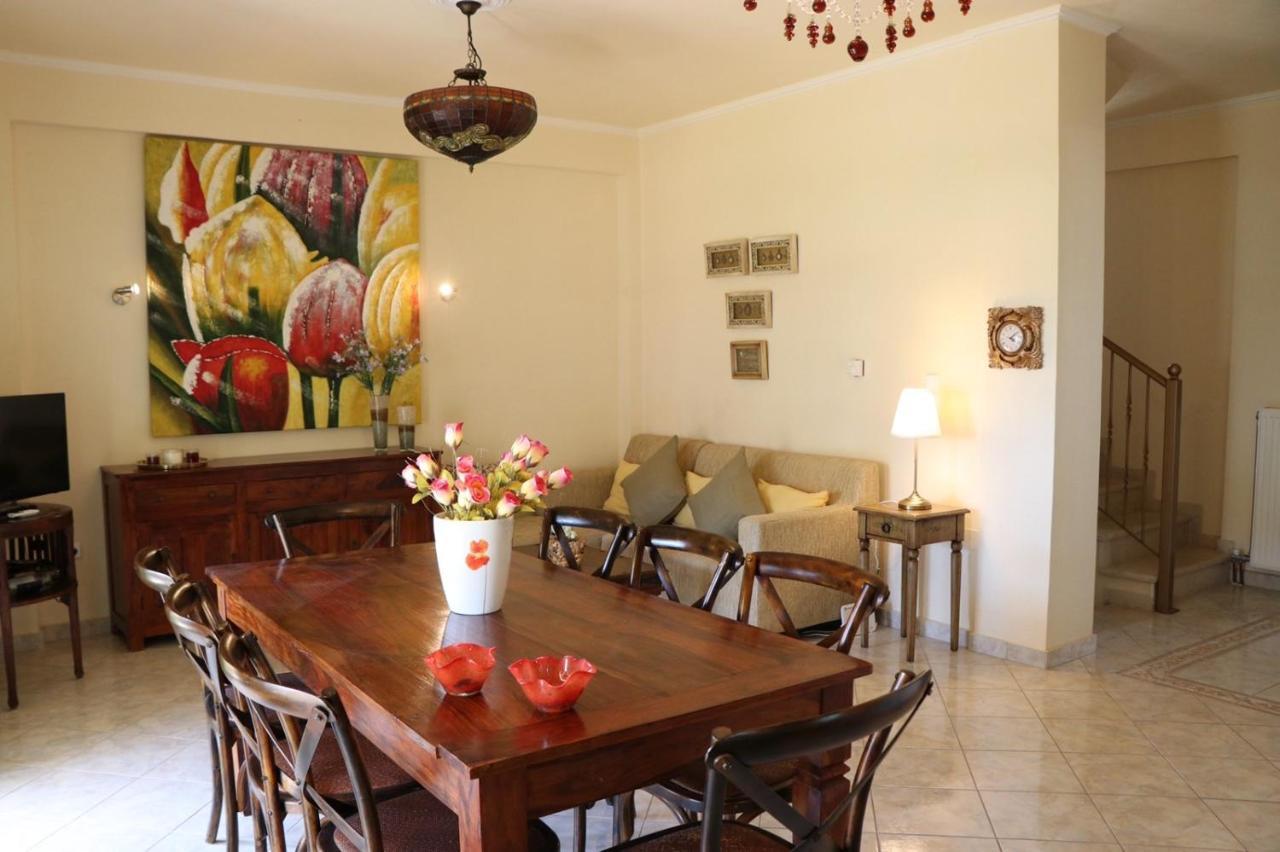 House In The Alley Apartment Parga