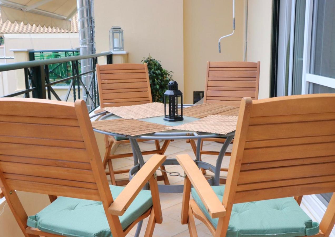 House In The Alley Apartment Parga